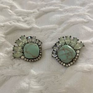 Super cute boho, western, beachy earrings
